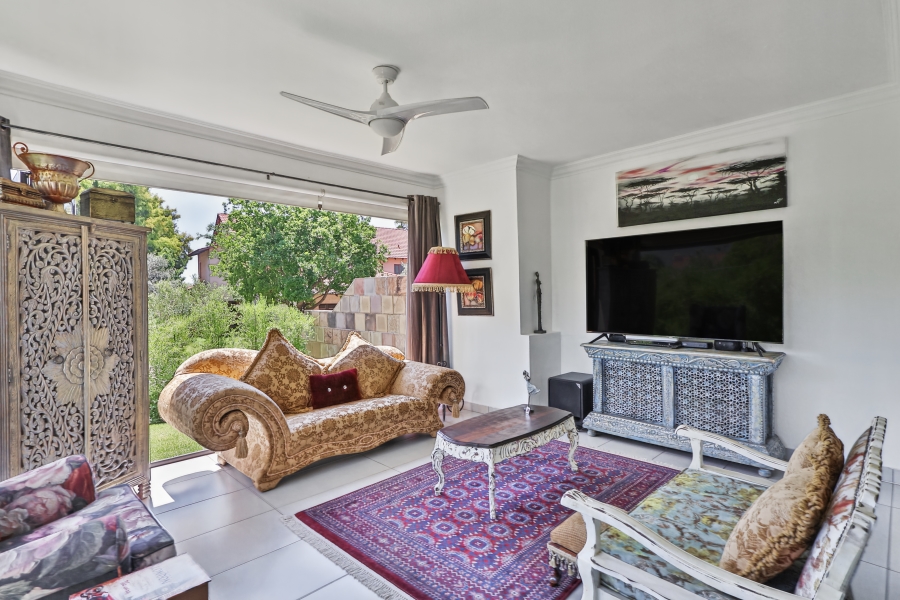 3 Bedroom Property for Sale in The Coves North West
